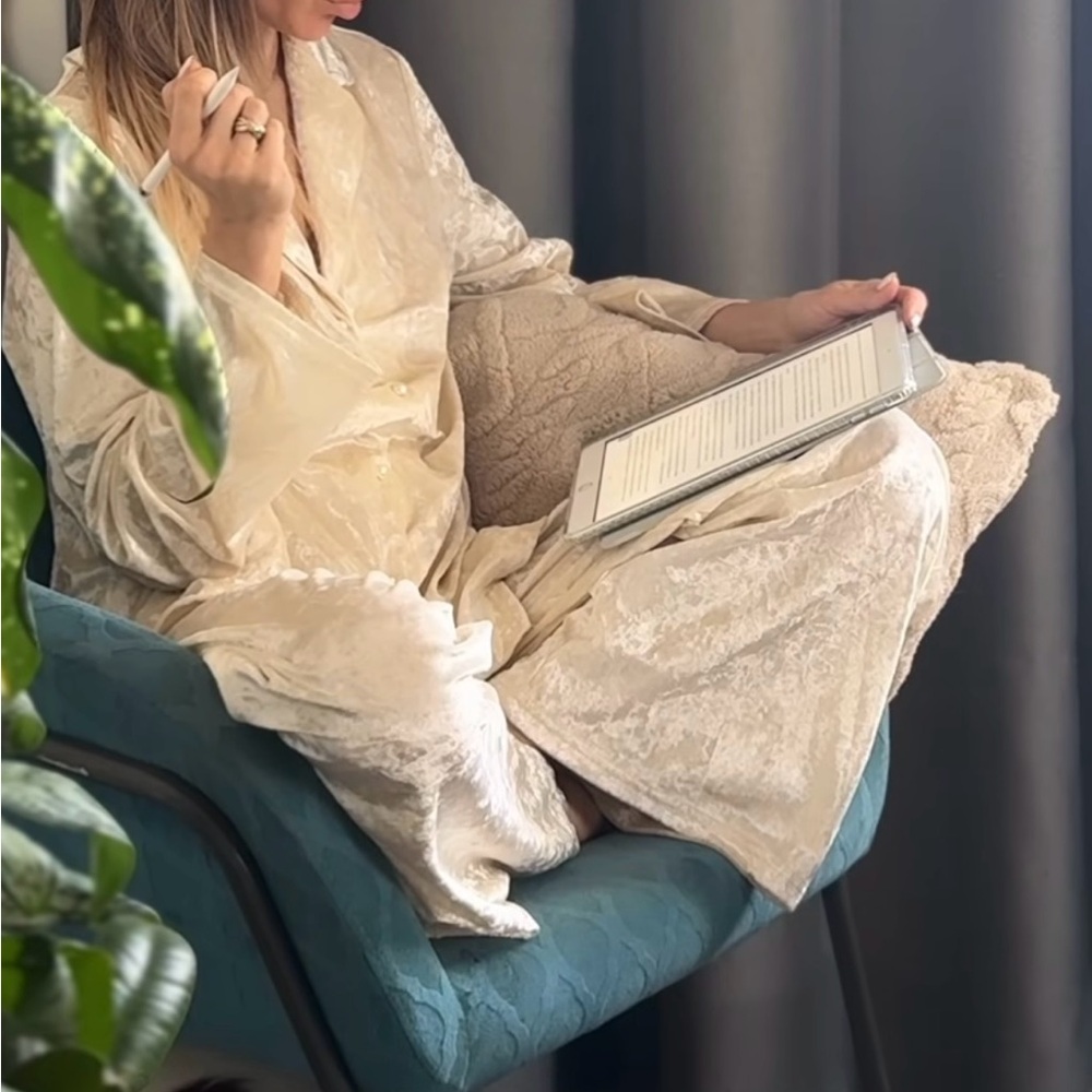 Cream Velvet Lounge Set Pearl Button Wide Leg Size S